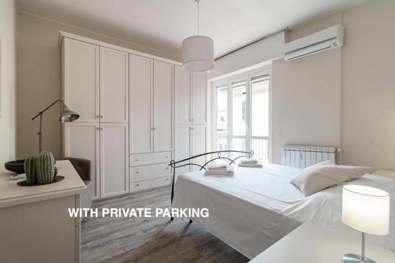 Lovely Suite With Private Parking In Como Exterior foto